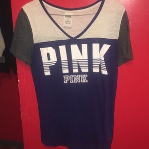 VS T-shirt